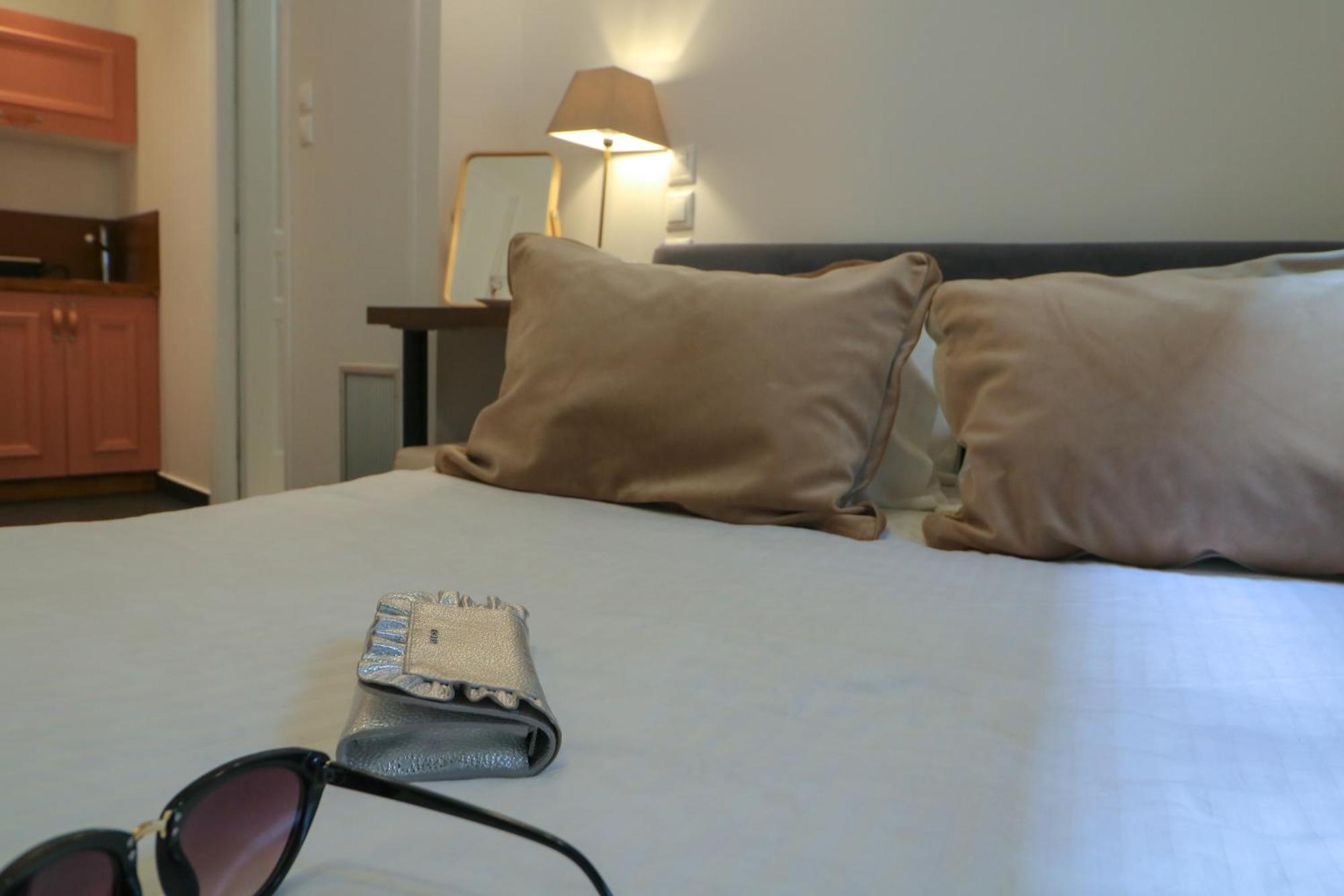 Athinn Residence Athens Room photo